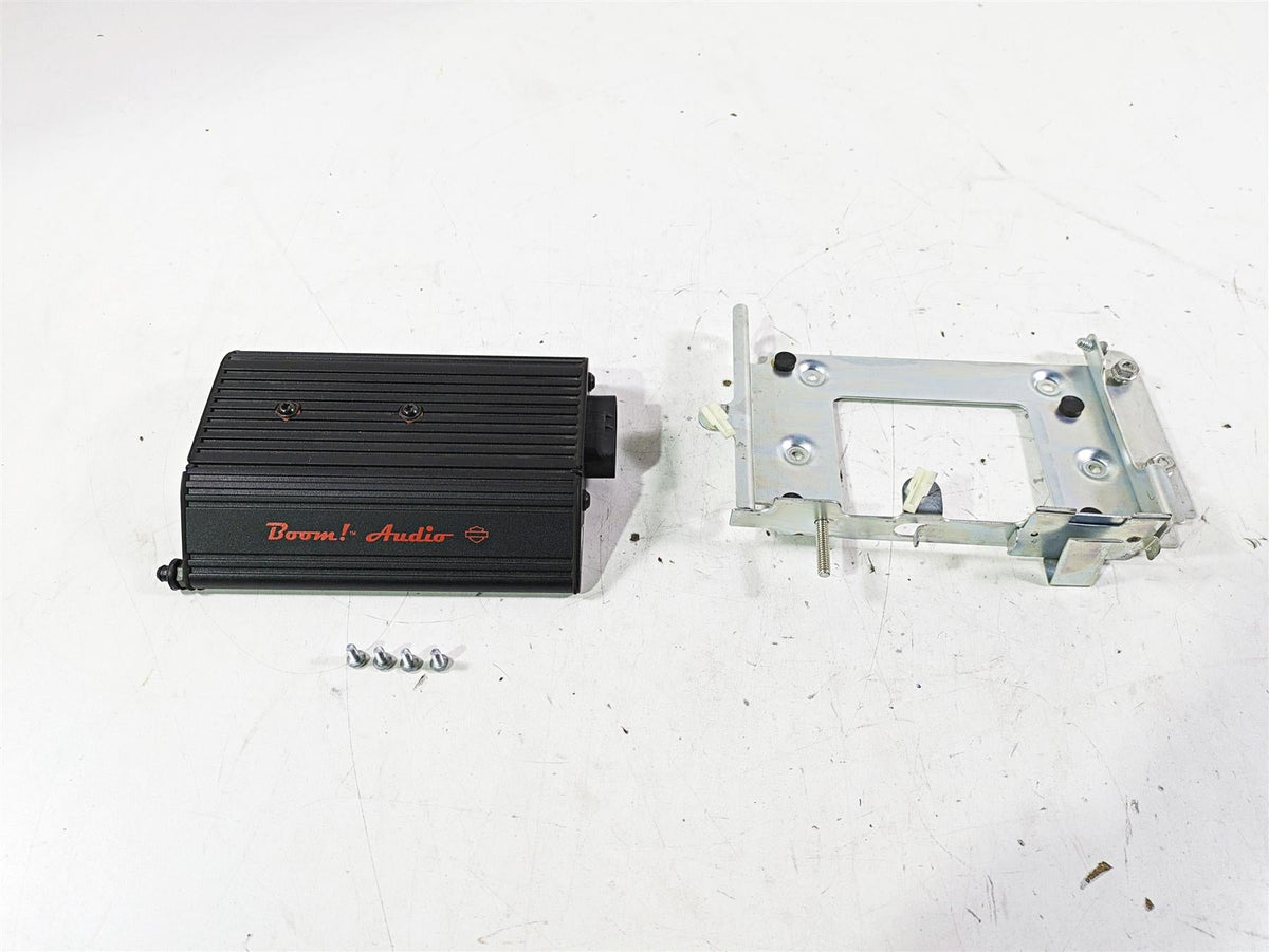 2015 Harley Touring FLHXS Street Glide Boom Audio Stage II Amplifier 76000277A {{ shop.shopifyCountryName }} - Mototech271