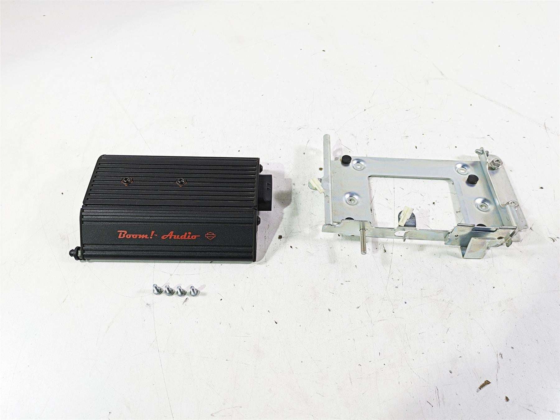 2015 Harley Touring FLHXS Street Glide Boom Audio Stage II Amplifier 76000277A {{ shop.shopifyCountryName }} - Mototech271