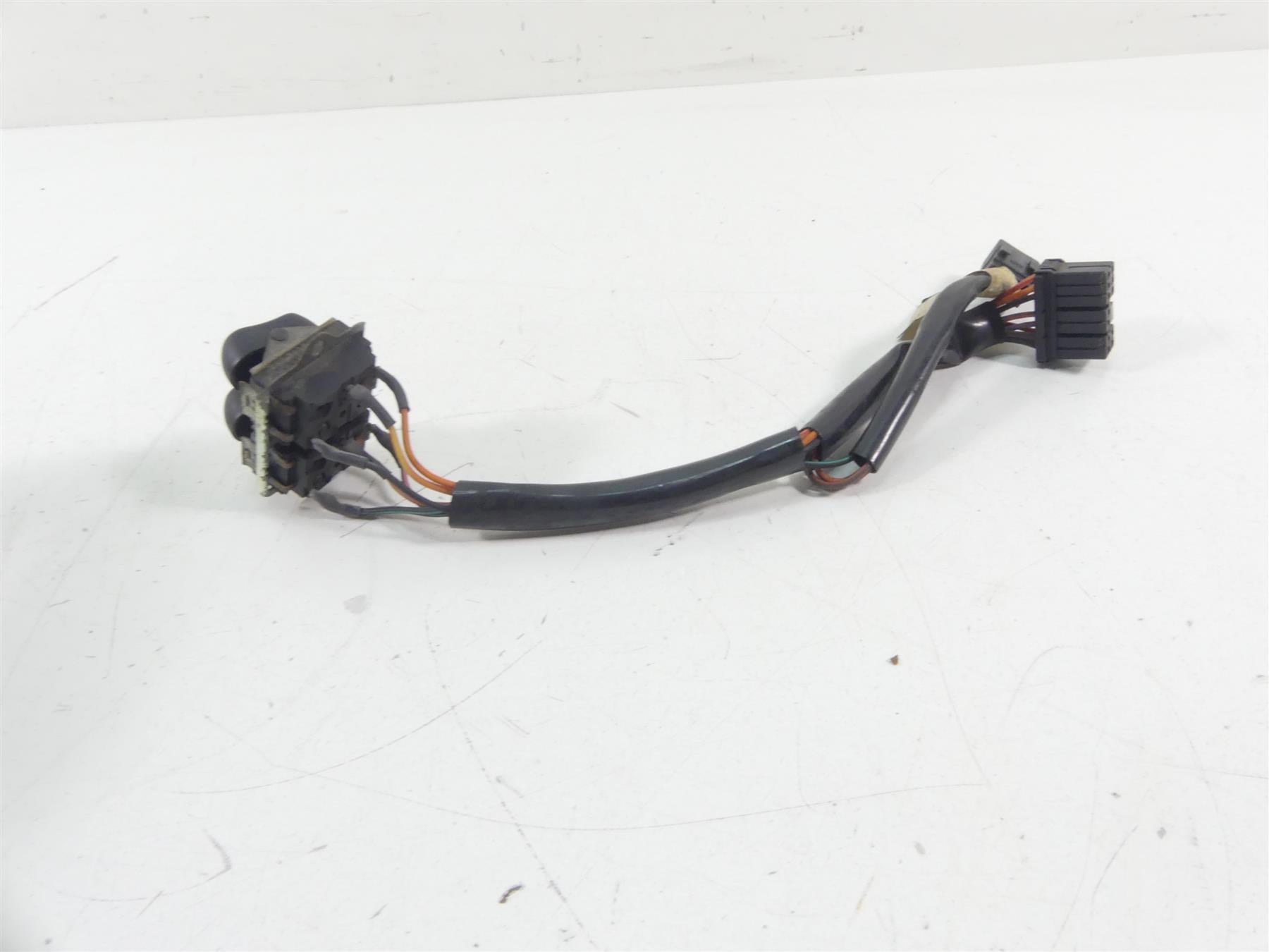 2011 Harley Touring FLTRX Road Glide Auxiliary Cruise Acc Switches 71636-98 {{ shop.shopifyCountryName }} - Mototech271
