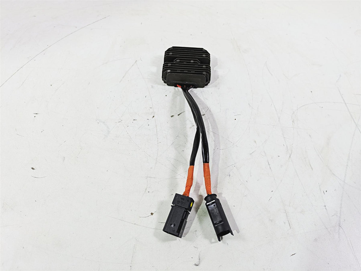 2023 BMW G310R K03 Rectifier Voltage Regulator 12317924676 {{ shop.shopifyCountryName }} - Mototech271
