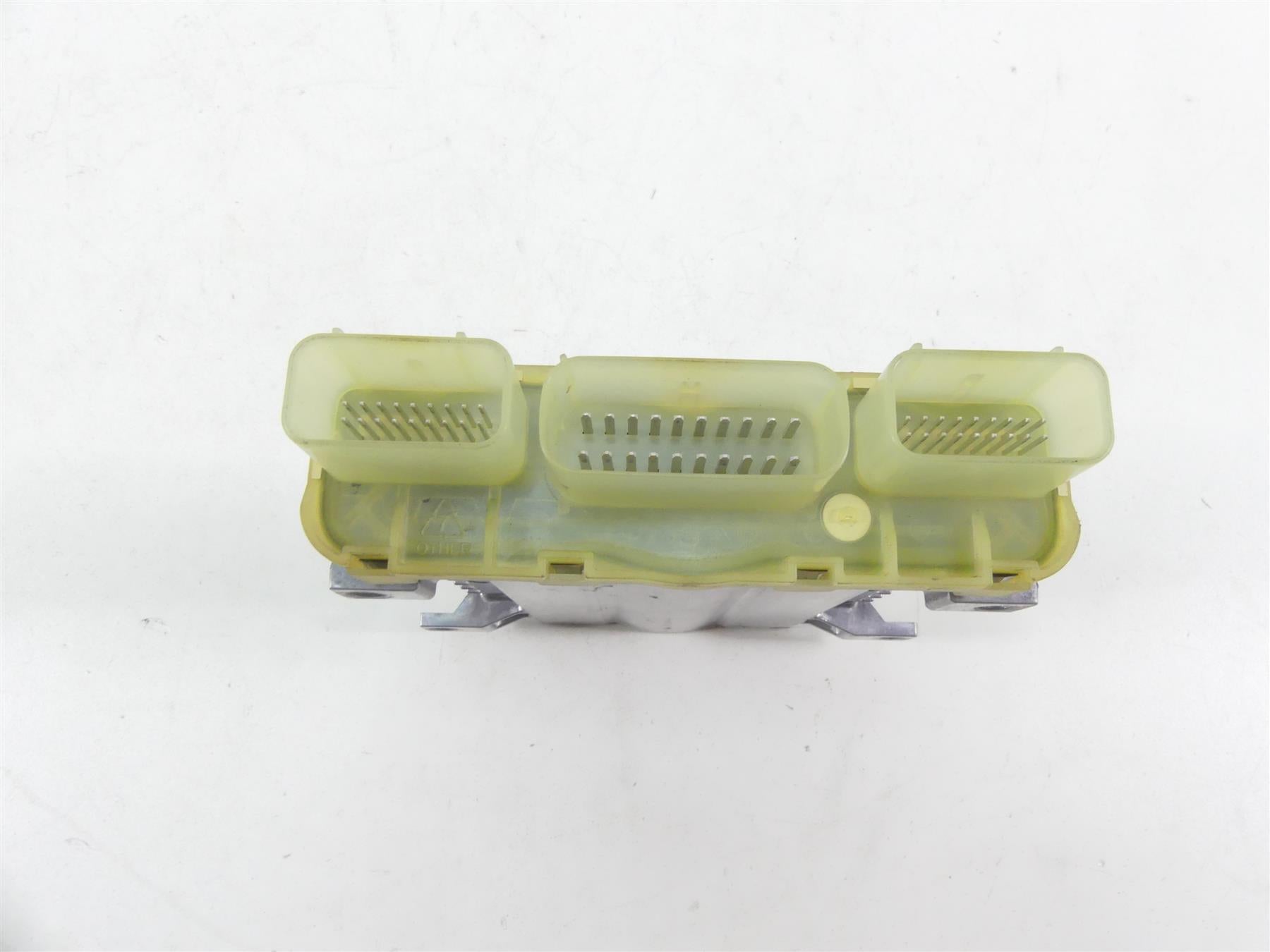 2016 Indian Chieftain Dark Horse Vcm Vehicle Control Module Unit - Read 4016189 {{ shop.shopifyCountryName }} - Mototech271