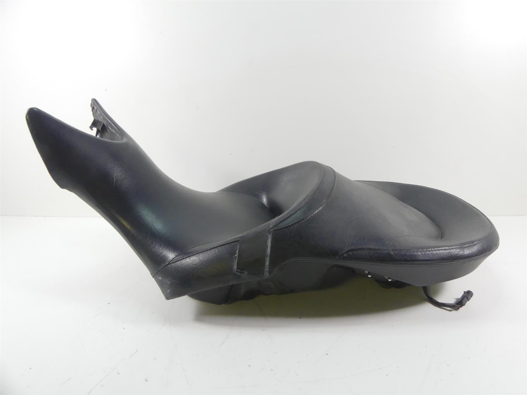 2009 Victory Vision Tour Heated Seat Saddle -Read 2683804 2684352 | Mototech271