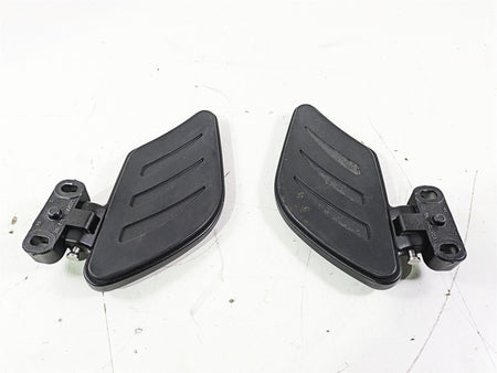 2012 Victory Cross Country Rear Passenger Floorboard Set 5137789 {{ shop.shopifyCountryName }} - Mototech271