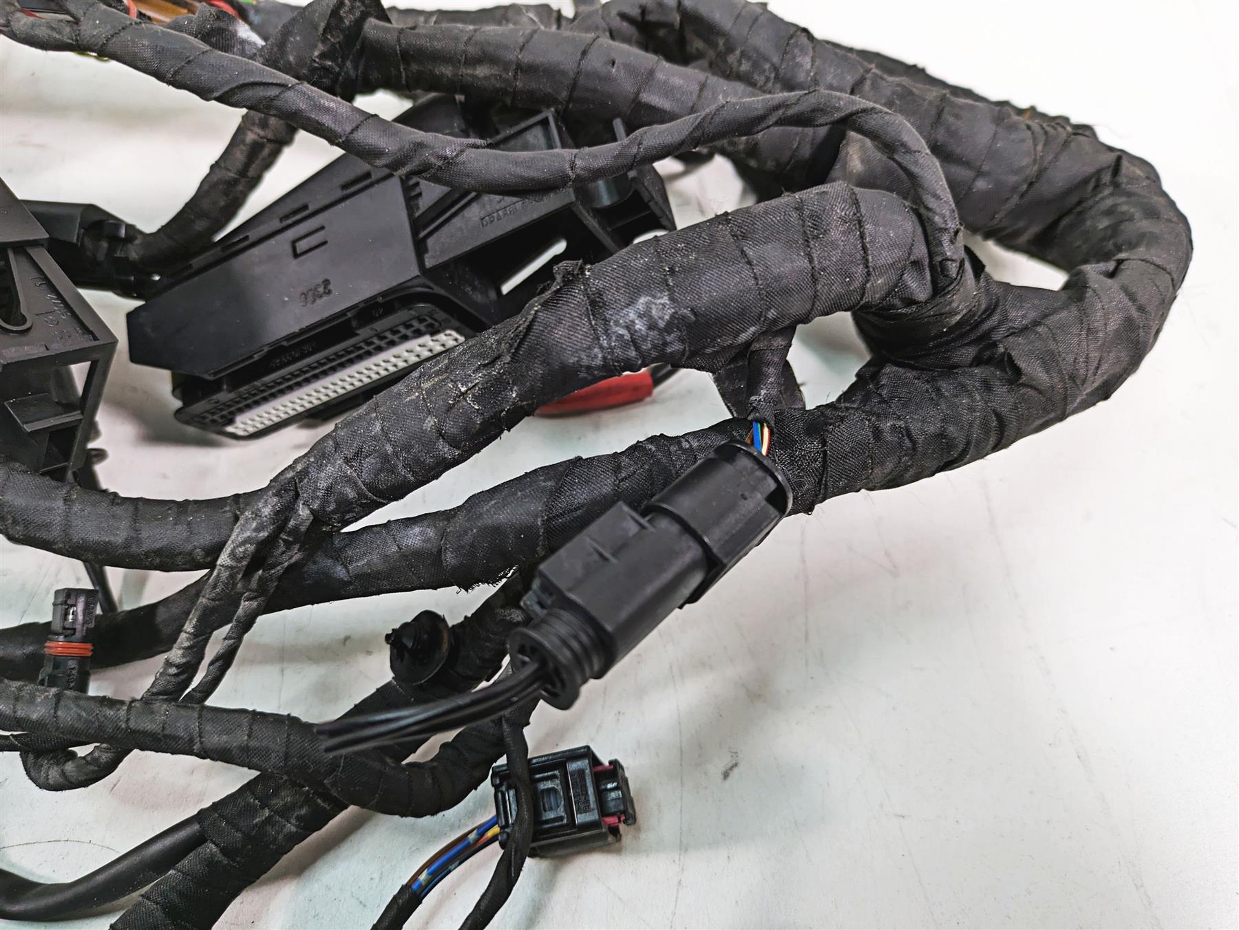 2007 BMW R1200GS K255 Adv K25 Main & Engine Wiring Harness - No Cuts 61117704196 {{ shop.shopifyCountryName }} - Mototech271
