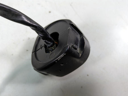 2000 Harley Dyna FXDL Low Rider Left Hand Control Switch 71682-06A 71685-06A {{ shop.shopifyCountryName }} - Mototech271