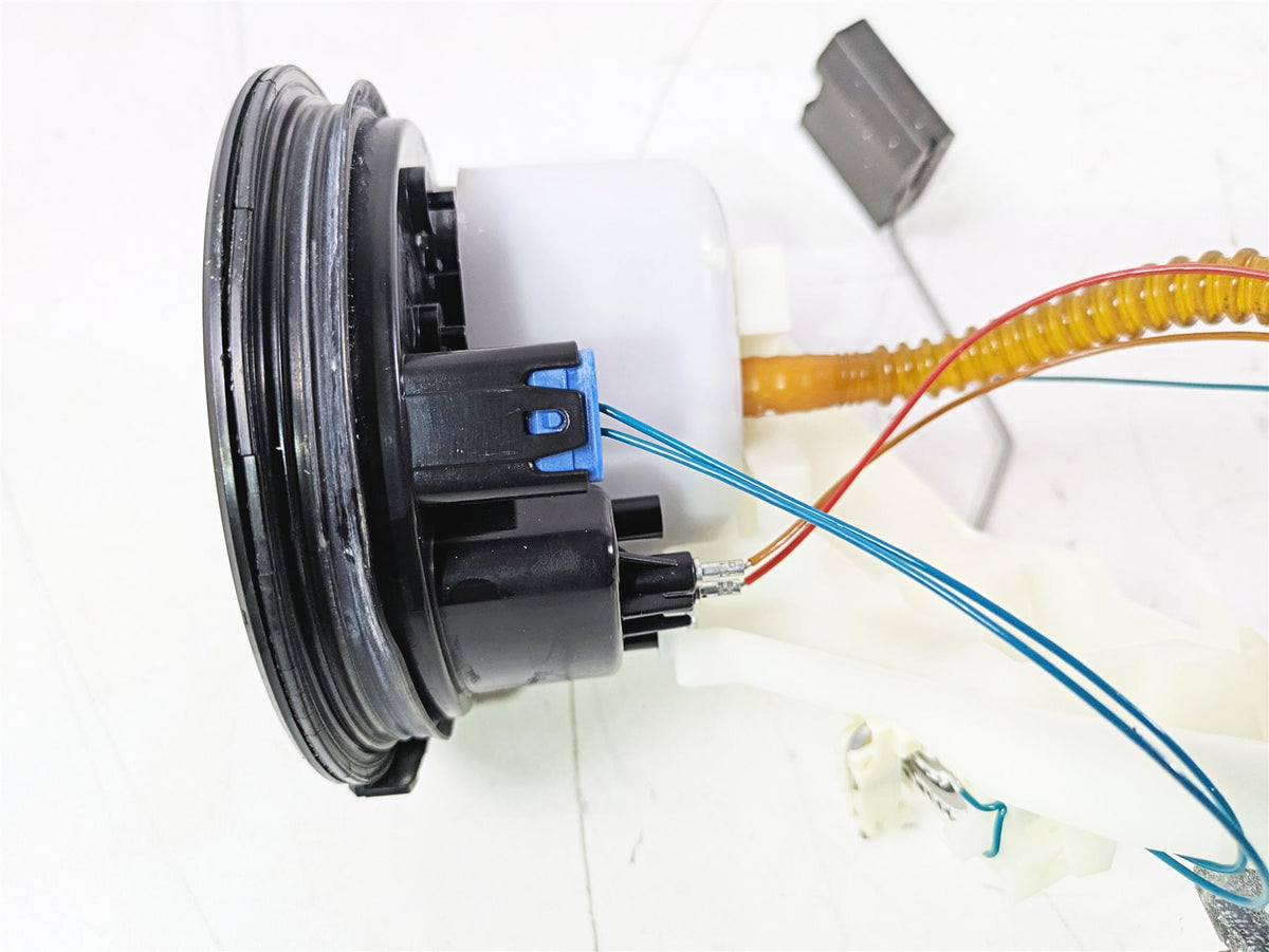2015 BMW K1600 GT K48 Fuel Gas Petrol Pump 16147728615 16148554921 {{ shop.shopifyCountryName }} - Mototech271