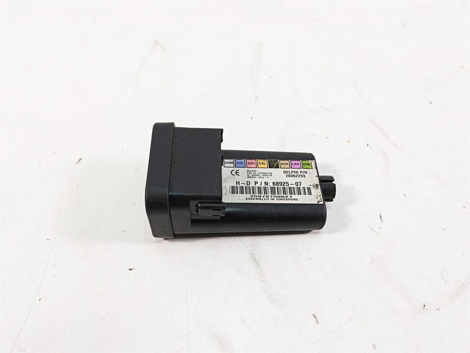 2011 Harley Touring FLTRU Road Glide Tssm Turn Signal Security Module 68925-07 {{ shop.shopifyCountryName }} - Mototech271