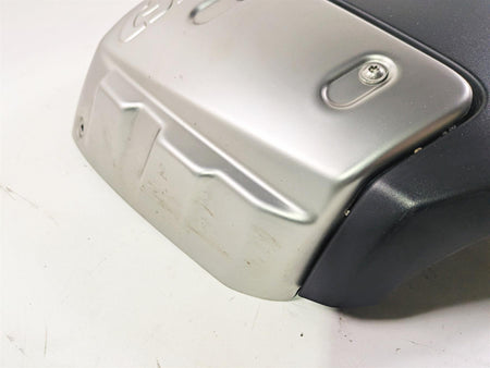 2010 BMW R1200GS K25 Tank Left Side Cover & Emblem 46637700875 46637700873 {{ shop.shopifyCountryName }} - Mototech271