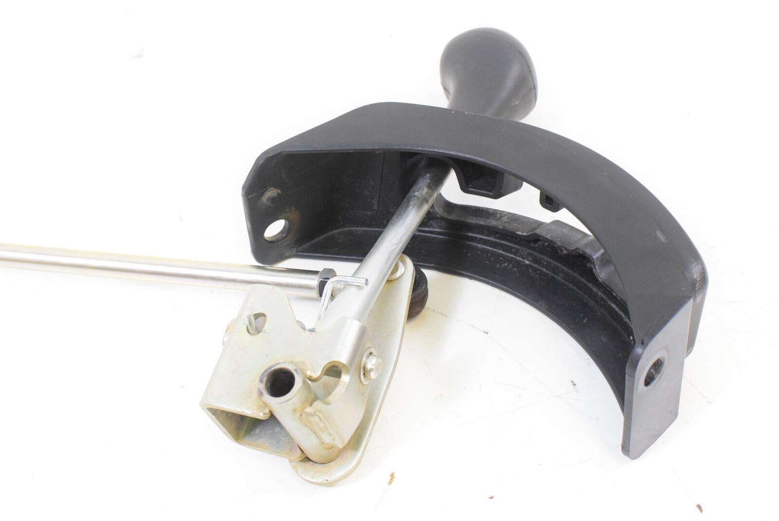2018 Yamaha Kodiak 450 4WD Gear Selector Shifter & Linkage Set BB5-E8150-01-00 {{ shop.shopifyCountryName }} - Mototech271