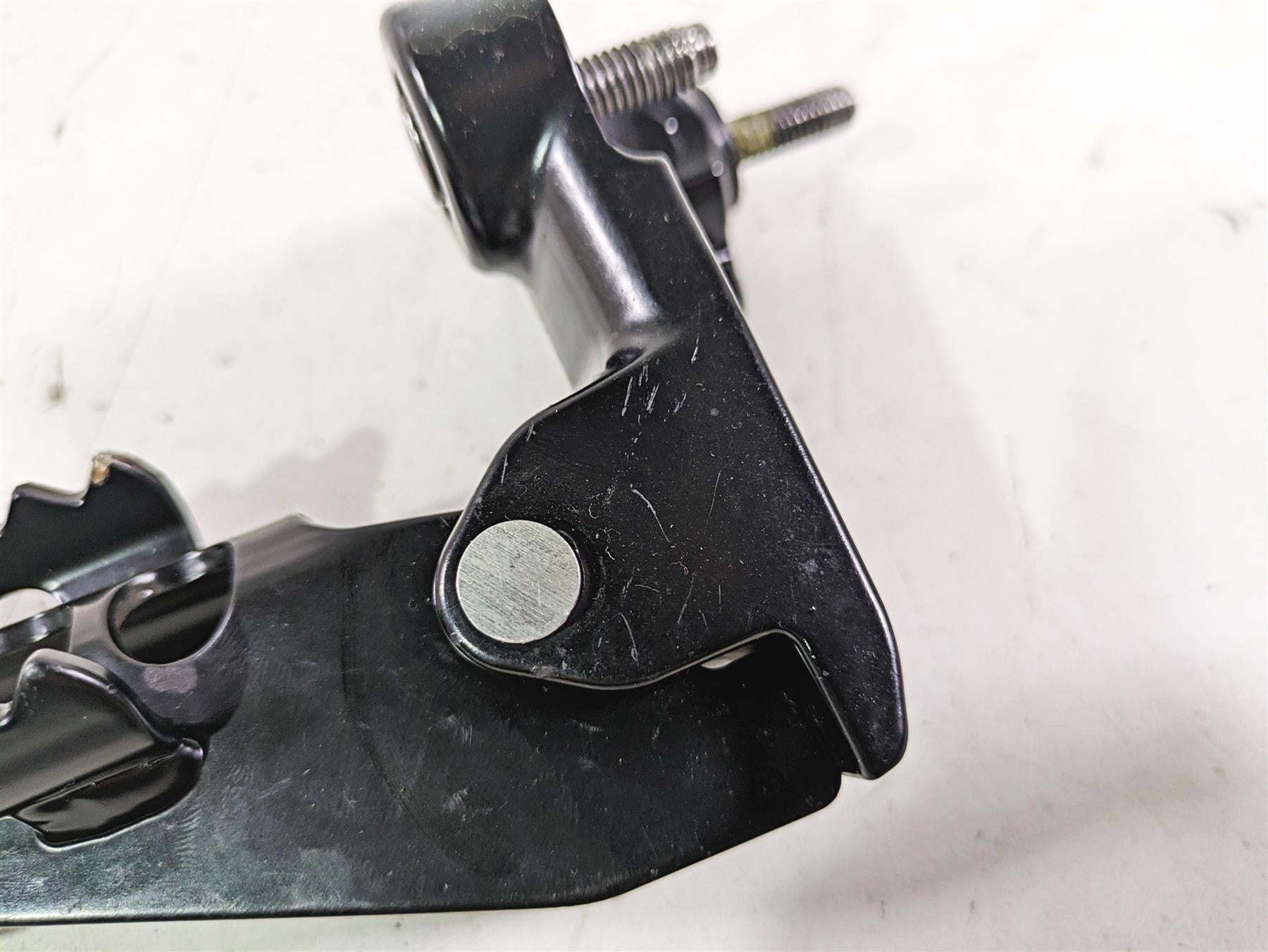 2020 Triumph Street Scrambler 900 Right Rider Footpeg Foot Peg T2081790 {{ shop.shopifyCountryName }} - Mototech271