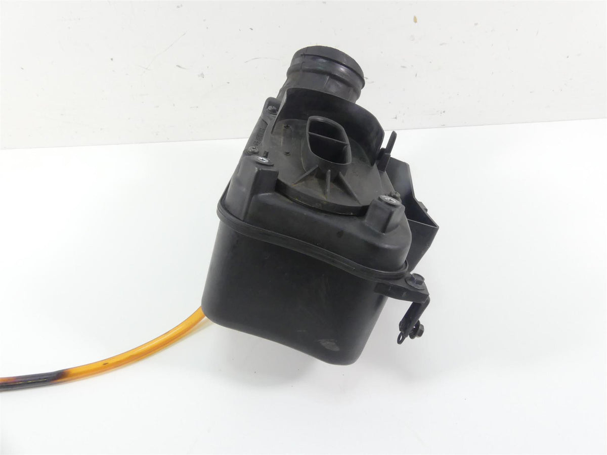 2007 Honda VT1100 C2 Shadow Air Box Cleaner Breather & Tubes 17210-MM8-020 {{ shop.shopifyCountryName }} - Mototech271
