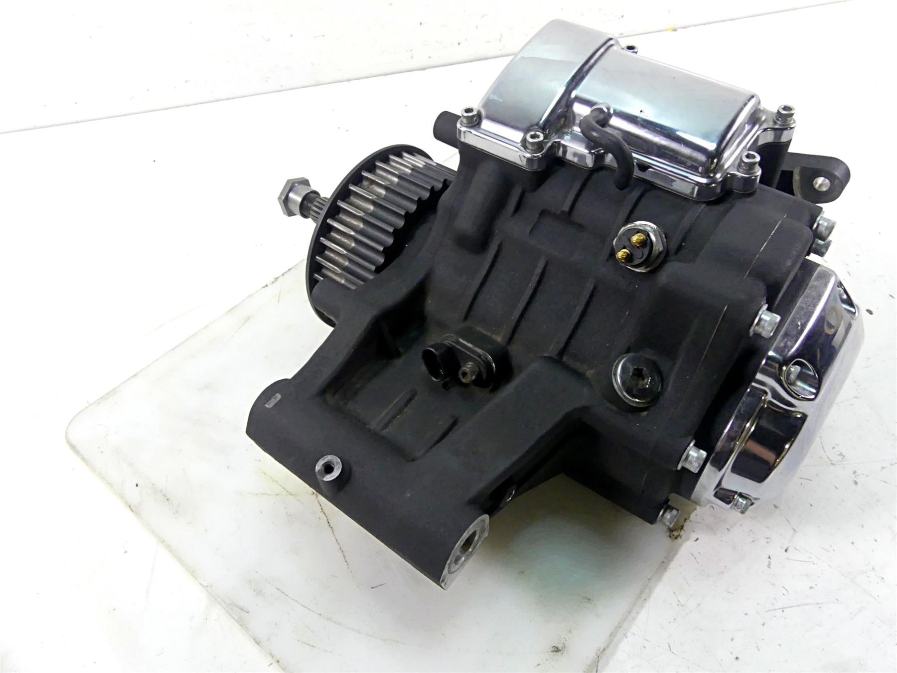 2011 Harley Softail FLSTF Fat Boy Transmission Gear Box 6 Speed 33012-10A {{ shop.shopifyCountryName }} - Mototech271
