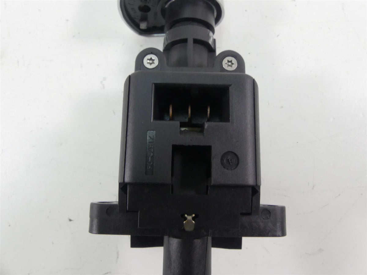 2012 Harley Touring FLHTK Electra Glide Ignition Switch - Vin 71572-06 {{ shop.shopifyCountryName }} - Mototech271