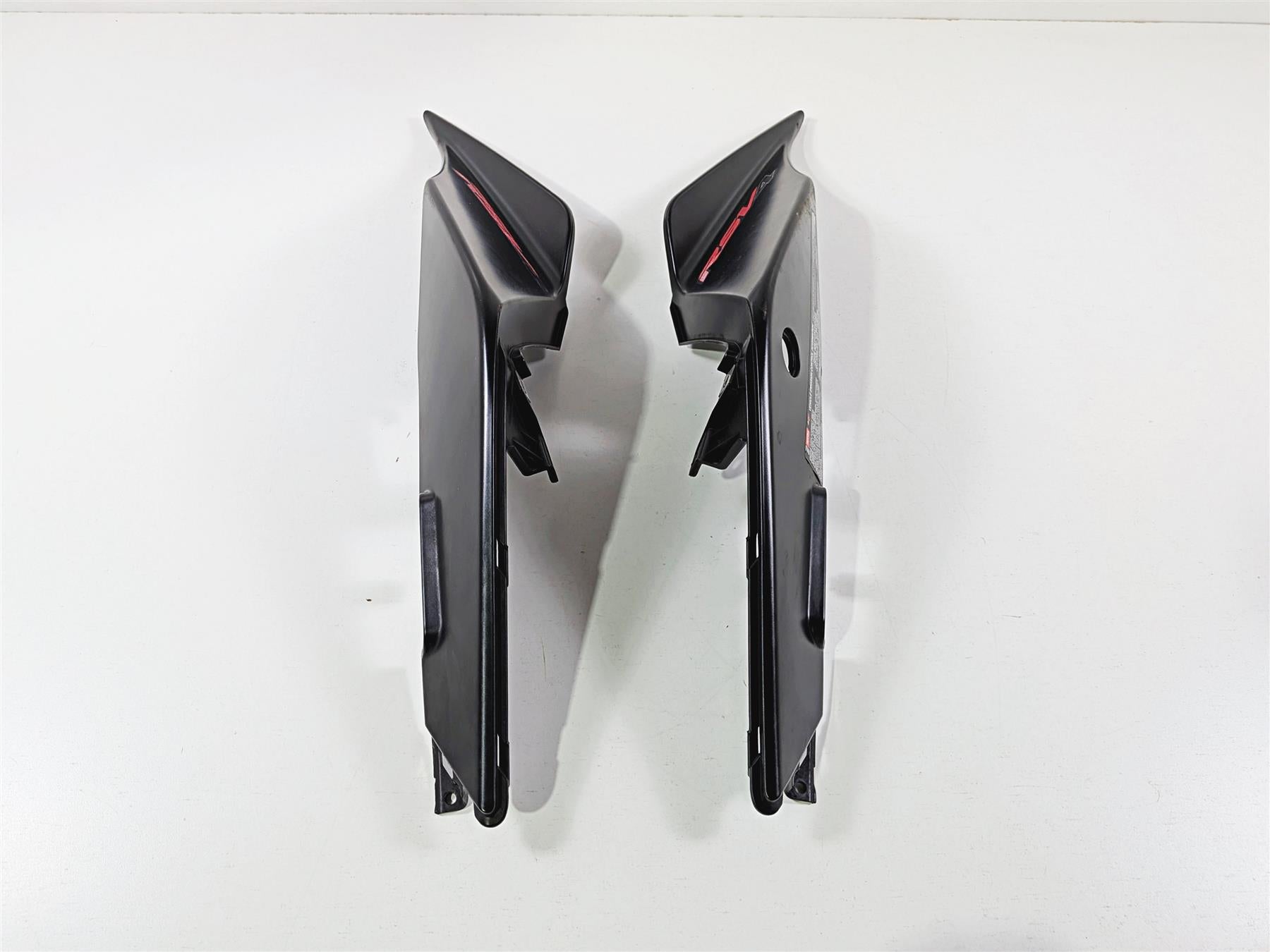 2014 Aprilia RSV4 RR Factory Tail Side Cover Fairing Set 858847 858835 {{ shop.shopifyCountryName }} - Mototech271
