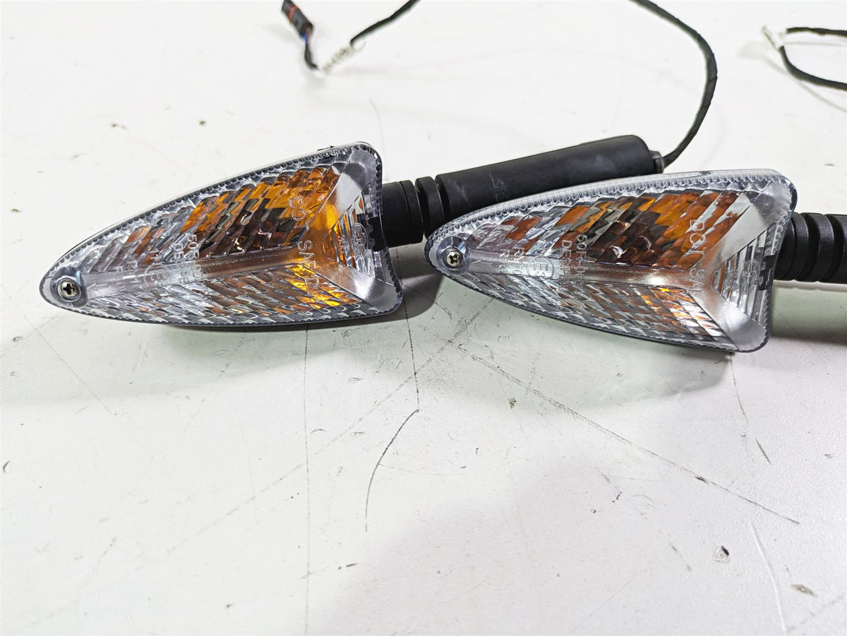 2018 BMW R1200GS GSW K50 Front Blinker Turn Signal Set 63138534353 {{ shop.shopifyCountryName }} - Mototech271