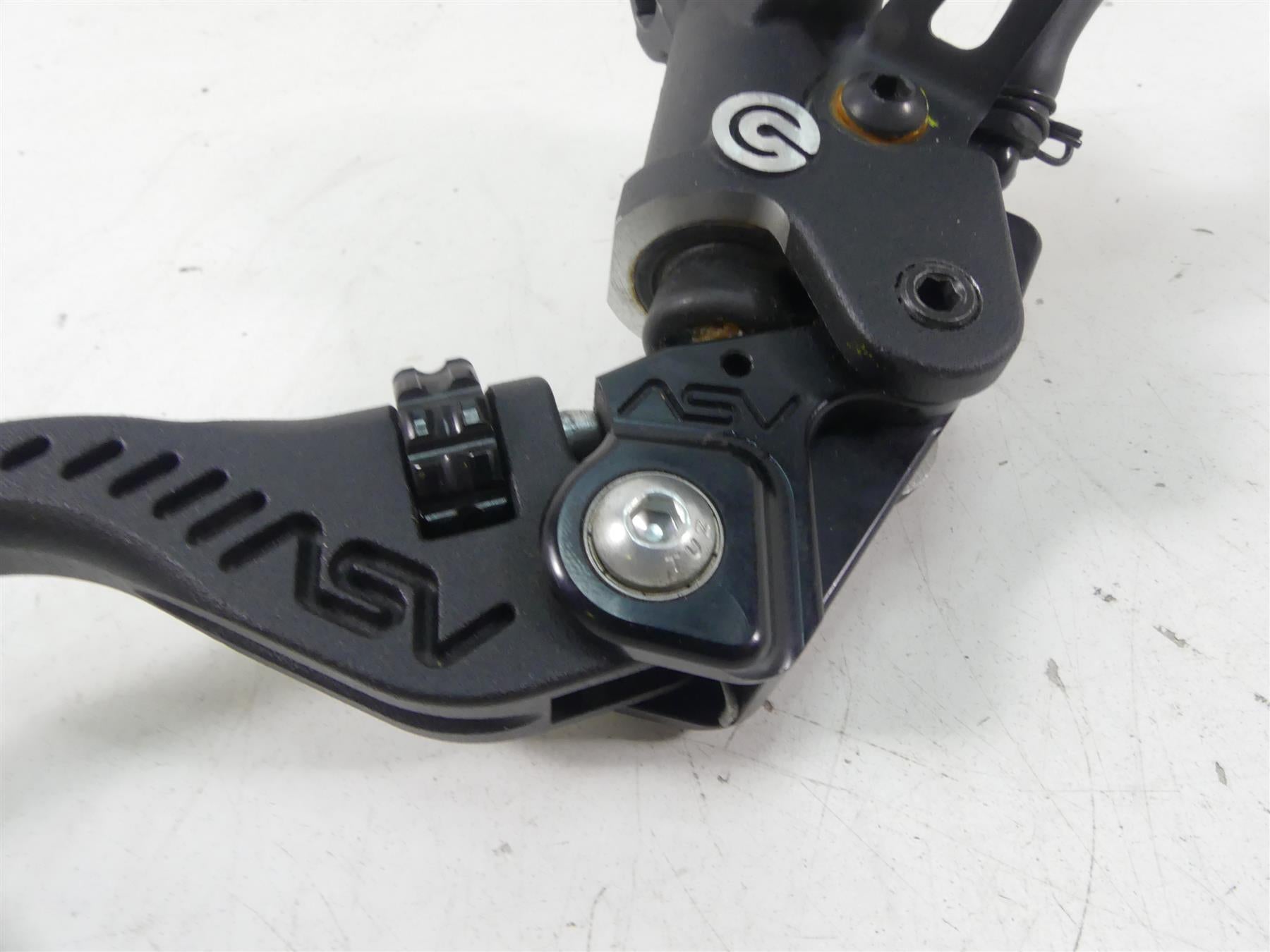 2021 Aprilia RS 660 Front Brembo Radial Brake Master Cylinder ASV Lever 2B007724 {{ shop.shopifyCountryName }} - Mototech271
