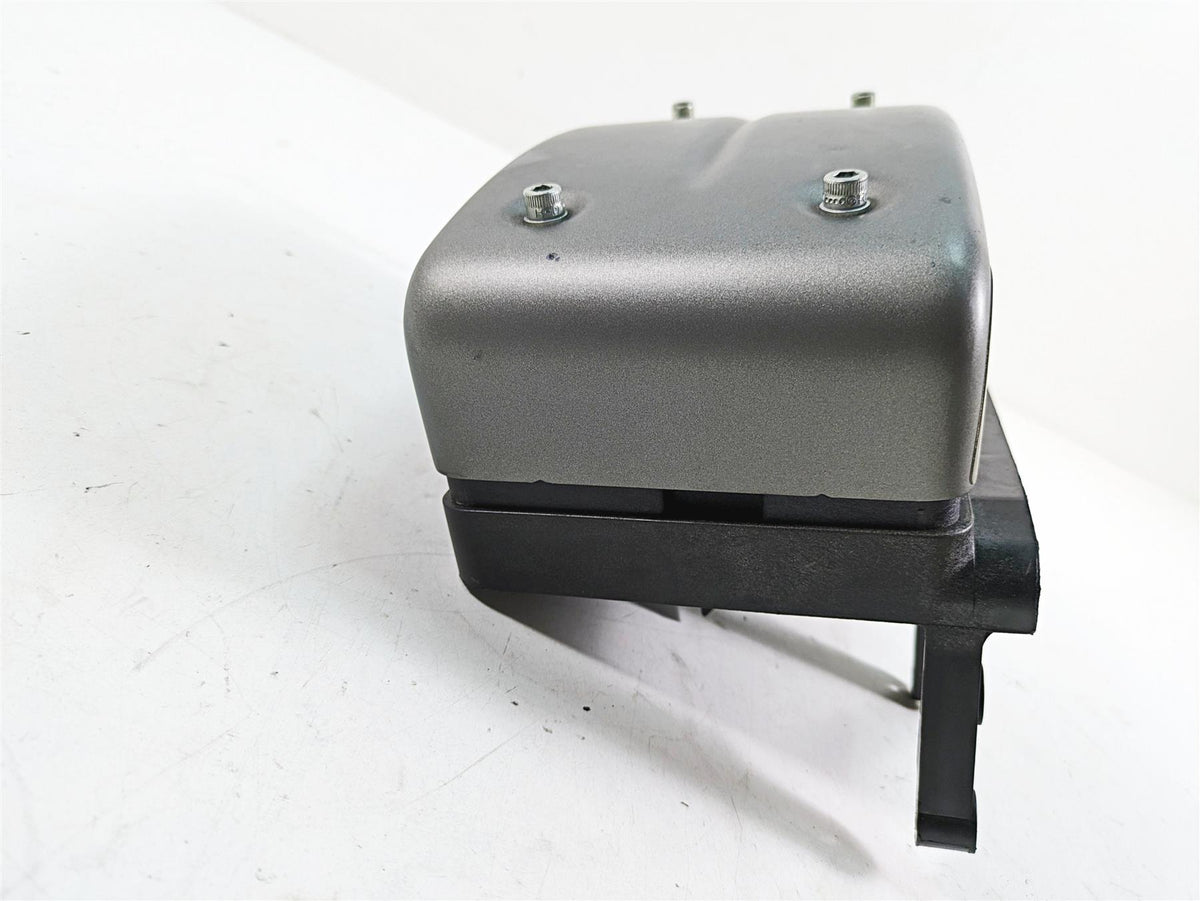 2009 Harley Dyna FXDFSE CVO Fat Bob Electrical Tray Stay & Cover 70367-04B {{ shop.shopifyCountryName }} - Mototech271