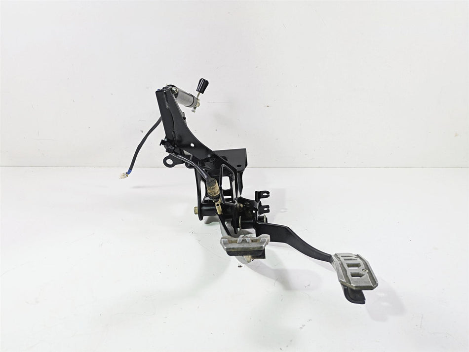2020 Yamaha YXZ1000 R SS XTR Foot Pedal & Mount Set B57-F2548-01-00 {{ shop.shopifyCountryName }} - Mototech271