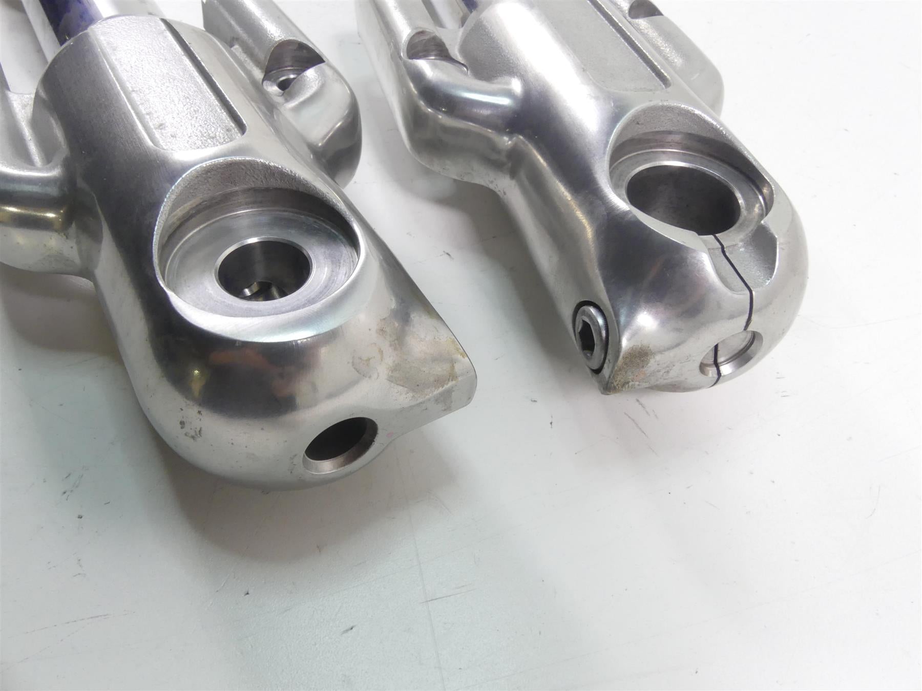 2012 Harley VRSCF Muscle Rod Straight Front Fork Leg Set 48700-09 48701-09 {{ shop.shopifyCountryName }} - Mototech271