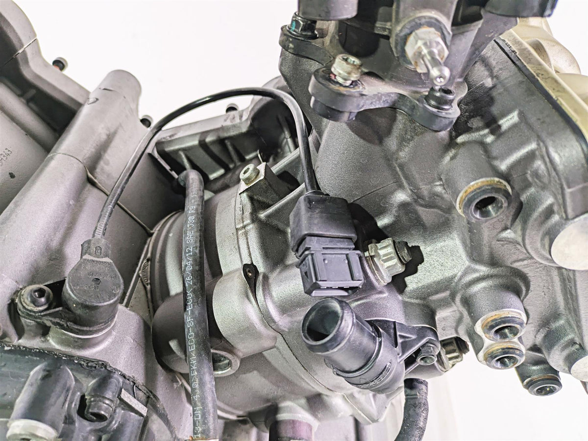 2013 Ducati Hypermotard 821 SP Engine Motor Tranny Throttle Bodies 22k 22522731A {{ shop.shopifyCountryName }} - Mototech271