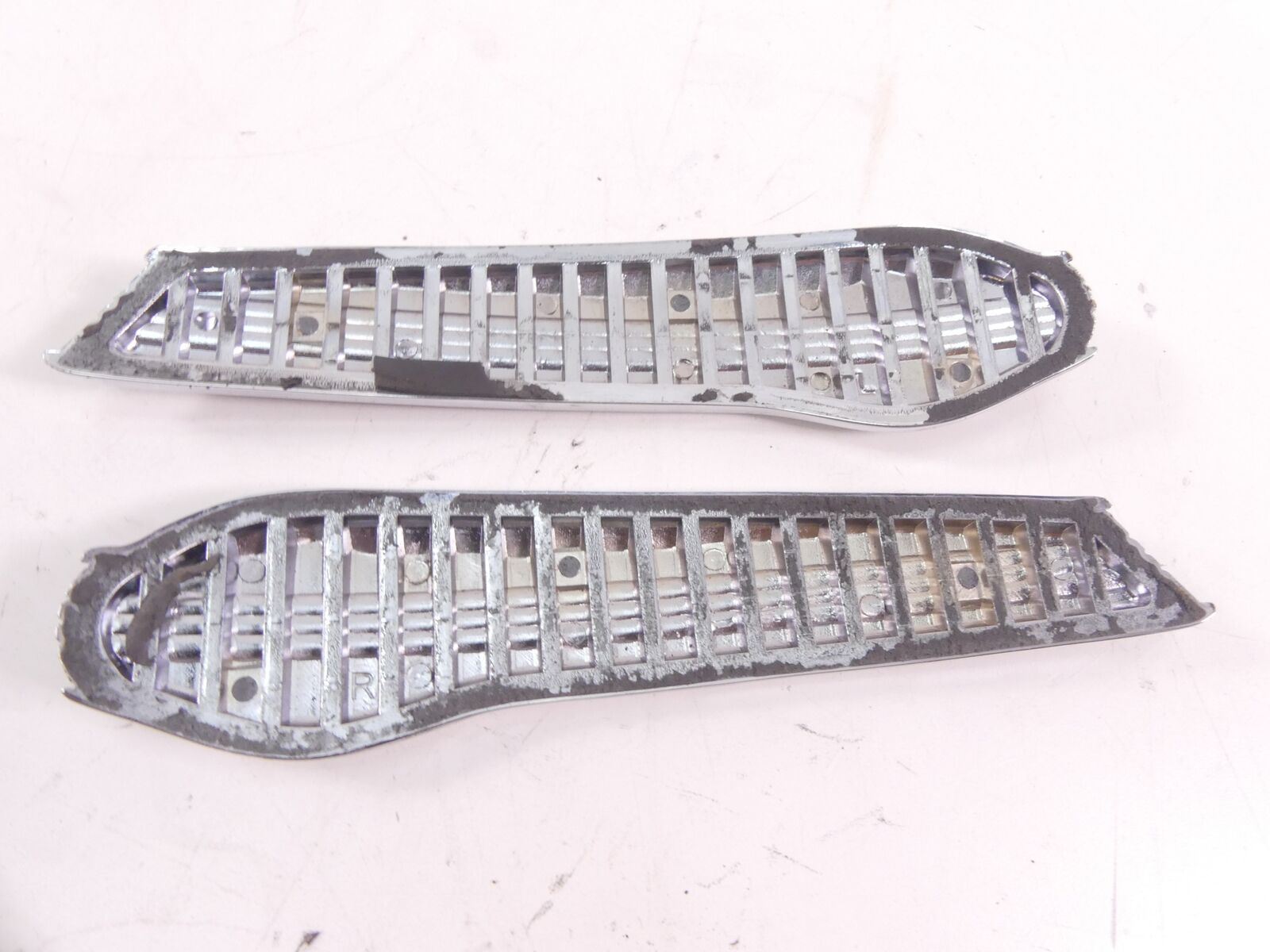 2014 Harley Touring FLHTCU Electra Glide Fuel Tank Badge Emblems Set 14100073 {{ shop.shopifyCountryName }} - Mototech271