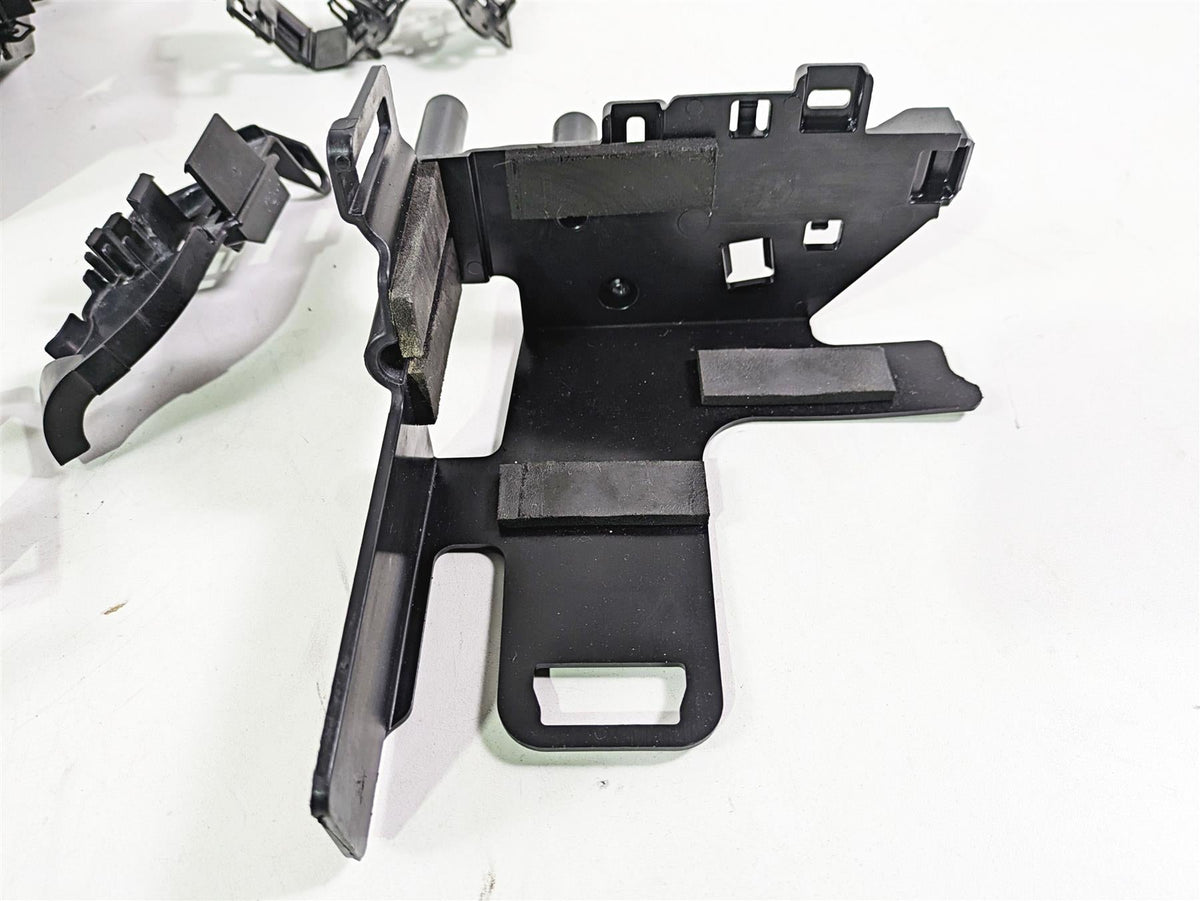 2020 Harley Softail FXST Standard Electrical Battery Carrier Set 69201632 {{ shop.shopifyCountryName }} - Mototech271
