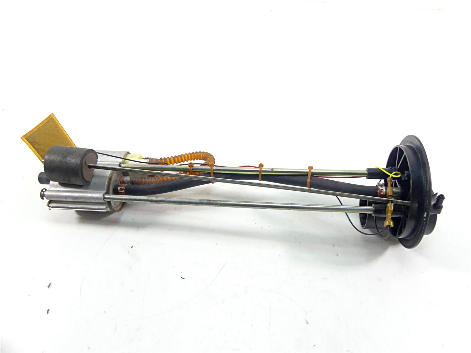 2005 Harley VRSCSE CVO V-Rod Fuel Gas Petrol Pump - For Parts 75123-01B {{ shop.shopifyCountryName }} - Mototech271
