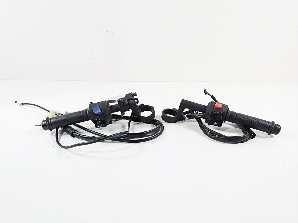 2023 Vitacci GTT 250 Left Right Handle Bar Control Switch Throttle Grip Set {{ shop.shopifyCountryName }} - Mototech271