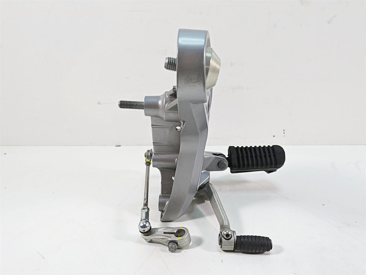 2020 Moto Guzzi V85 TT Adventure Left Foot Peg Footpeg & Shifter Set 2B005623 {{ shop.shopifyCountryName }} - Mototech271