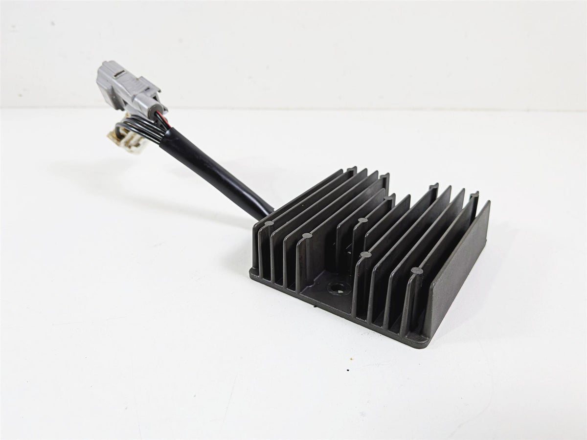 2014 Suzuki M109R VZR1800 Boulevard Rectifier Voltage Regulator 32800-10G30 {{ shop.shopifyCountryName }} - Mototech271