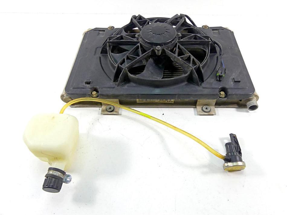 2018 Can Am Commander 1000R XT Radiator Fan Reservoir Set 709200395 709200566 {{ shop.shopifyCountryName }} - Mototech271