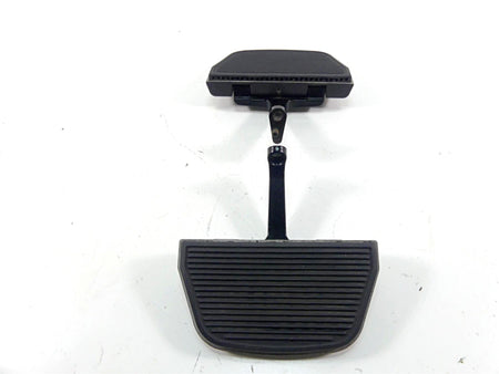 2007 Harley Touring FLHRC Road King Rear Passenger Floor Board Set 52719-93B {{ shop.shopifyCountryName }} - Mototech271