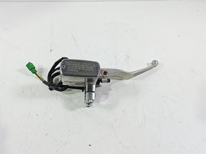 2008 Yamaha XVZ1300 Royal Star Front Brake Master Cylinder 5/8 4XY-W2587-10-00 | Mototech271