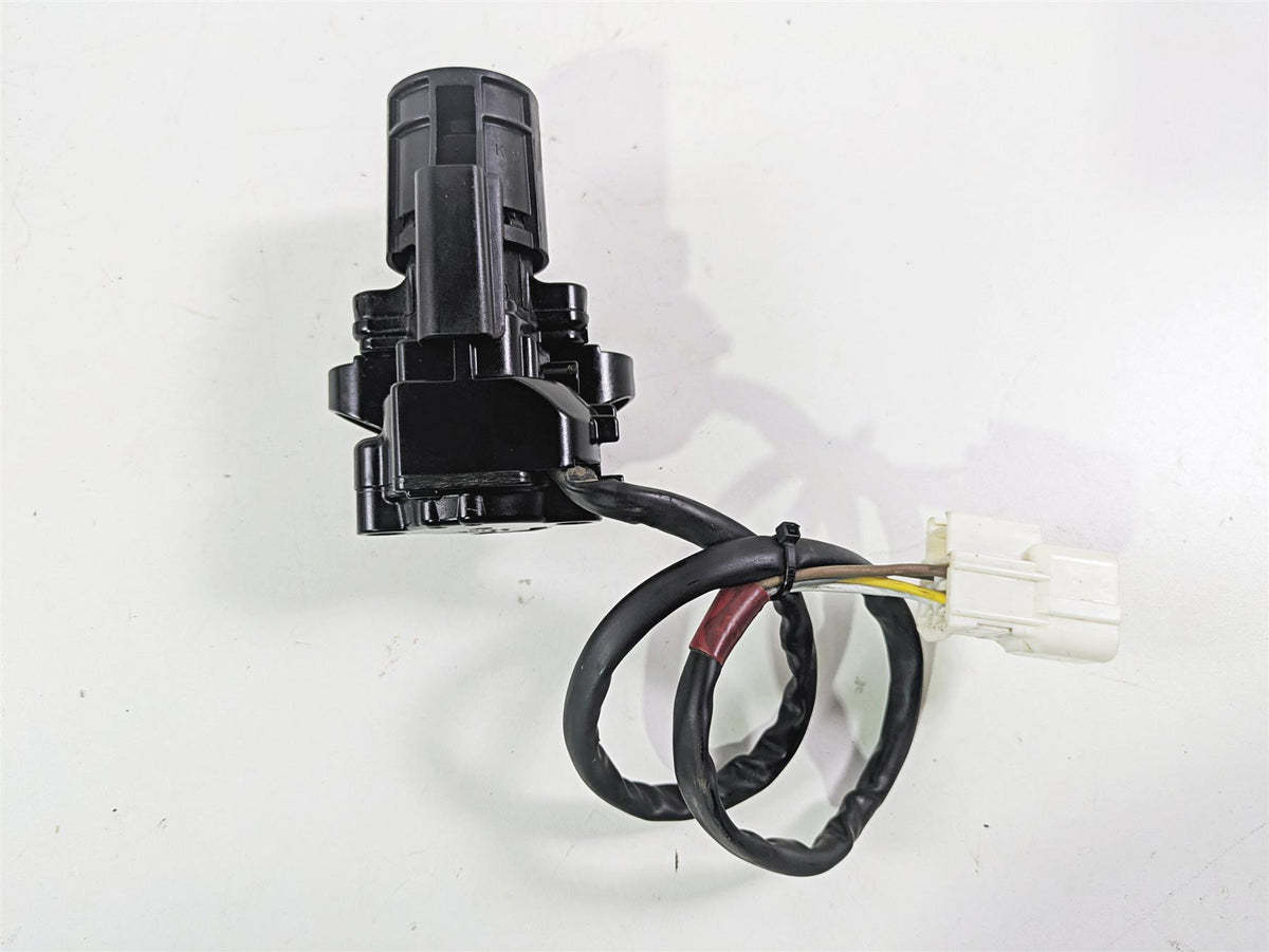 2023 Kawasaki ZX1400 ZX14R Ninja Ignition Switch Key Lock 27048-5013 27005-0568 {{ shop.shopifyCountryName }} - Mototech271