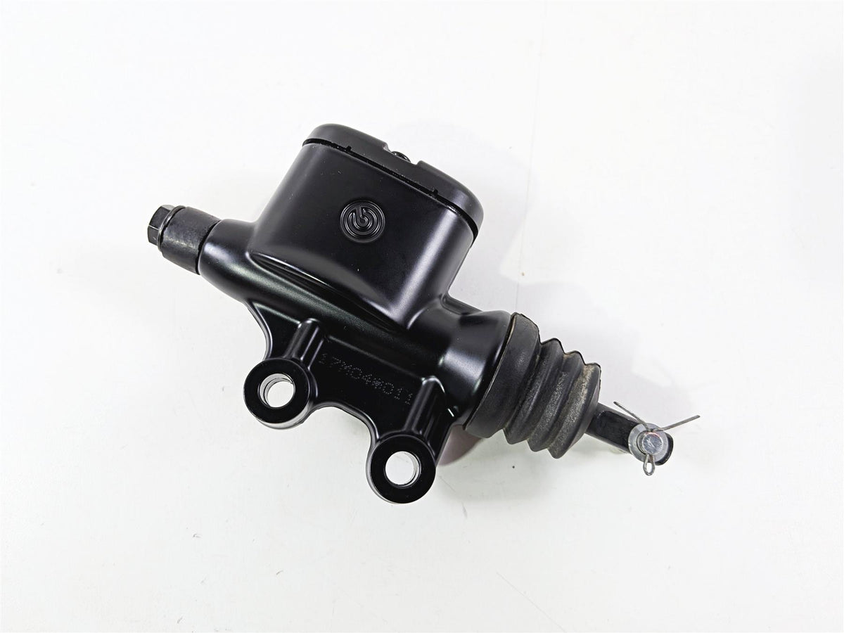 2018 Harley Touring FLHTCU Electra Glide Brembo Rear Brake Master Cylinder 41700028A-Mototech271