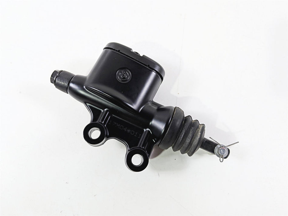 2018 Harley Touring FLHTCU Electra Glide Brembo Rear Brake Master Cylinder 41700028A-Mototech271