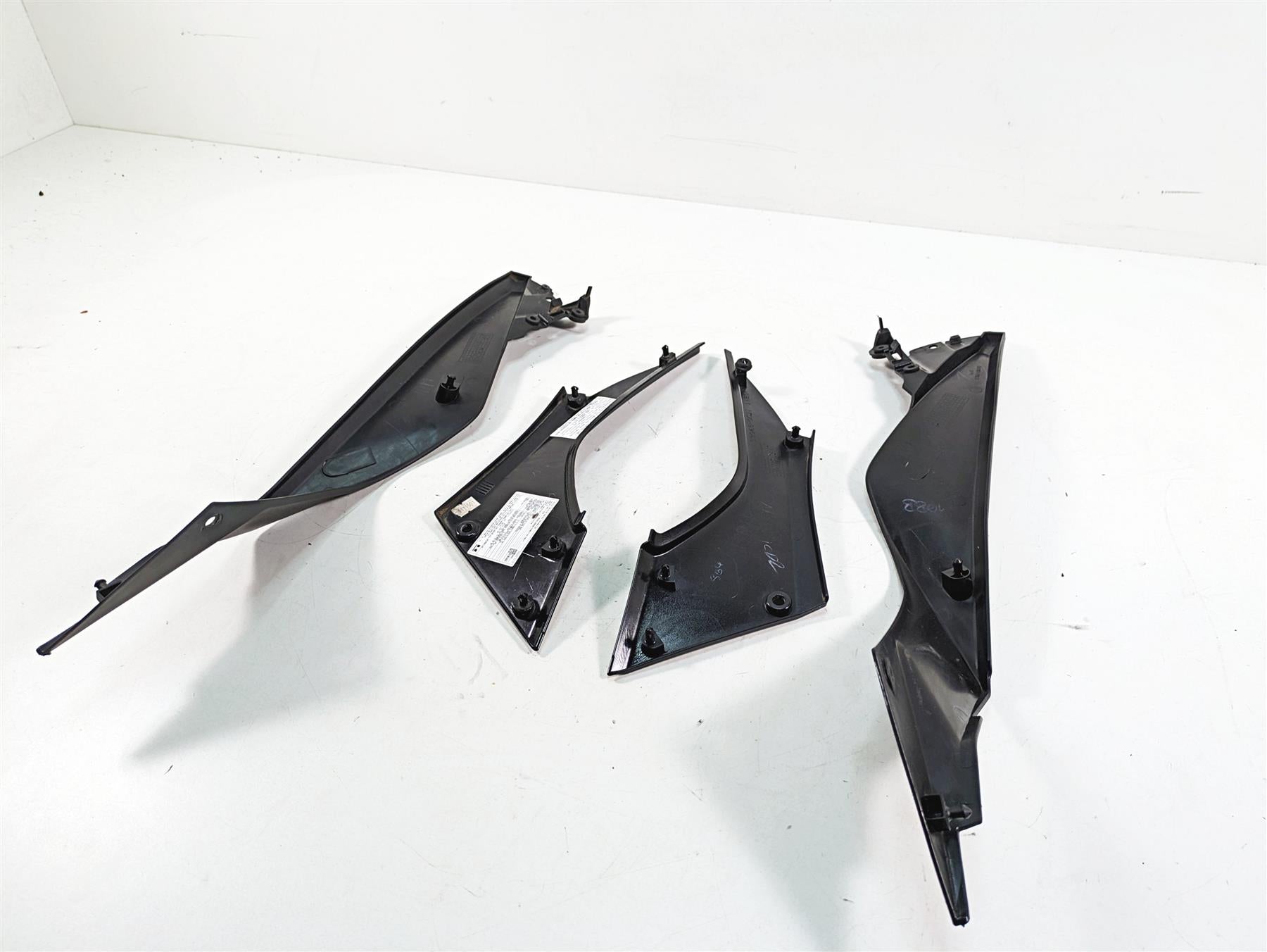 2016 Kawasaki Ninja EX300 Side Cover Fairing Infill Cover Set 53065-0027 {{ shop.shopifyCountryName }} - Mototech271