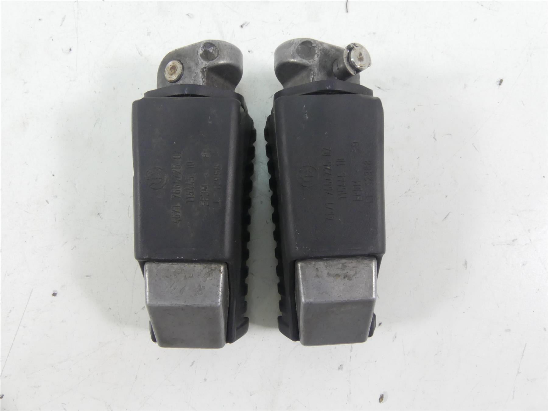 2012 BMW R1200 GS K255 Adventure Rear Passenger Foot Pegs Footpeg 46712310403 {{ shop.shopifyCountryName }} - Mototech271