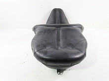 Load image into Gallery viewer, 2003 Harley Touring FLHTCUI E-Glide 100th Road Zeppelin Air Seat 52333-97E | Mototech271
