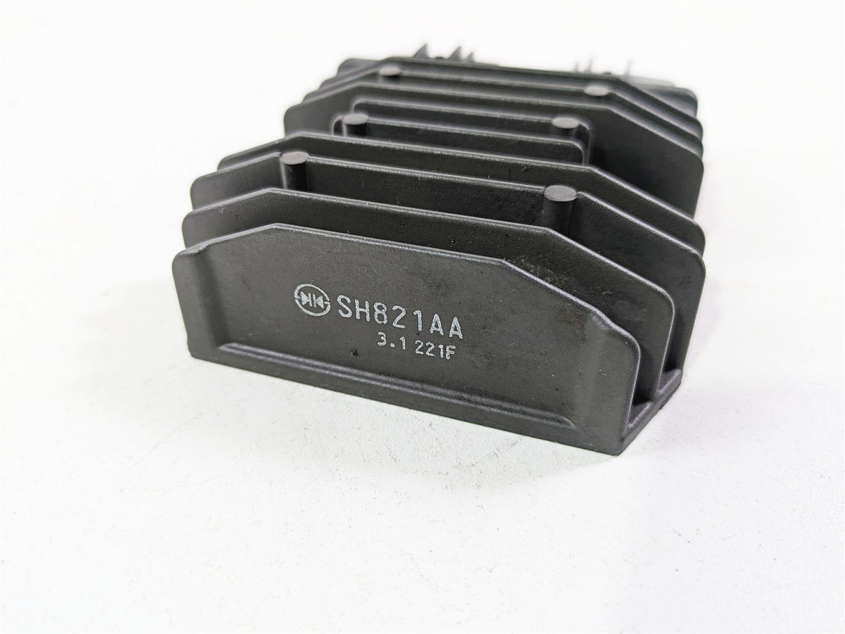 2013 Ducati Hypermotard 821 SP Rectifier Voltage Regulator SH821AA 54040321A {{ shop.shopifyCountryName }} - Mototech271