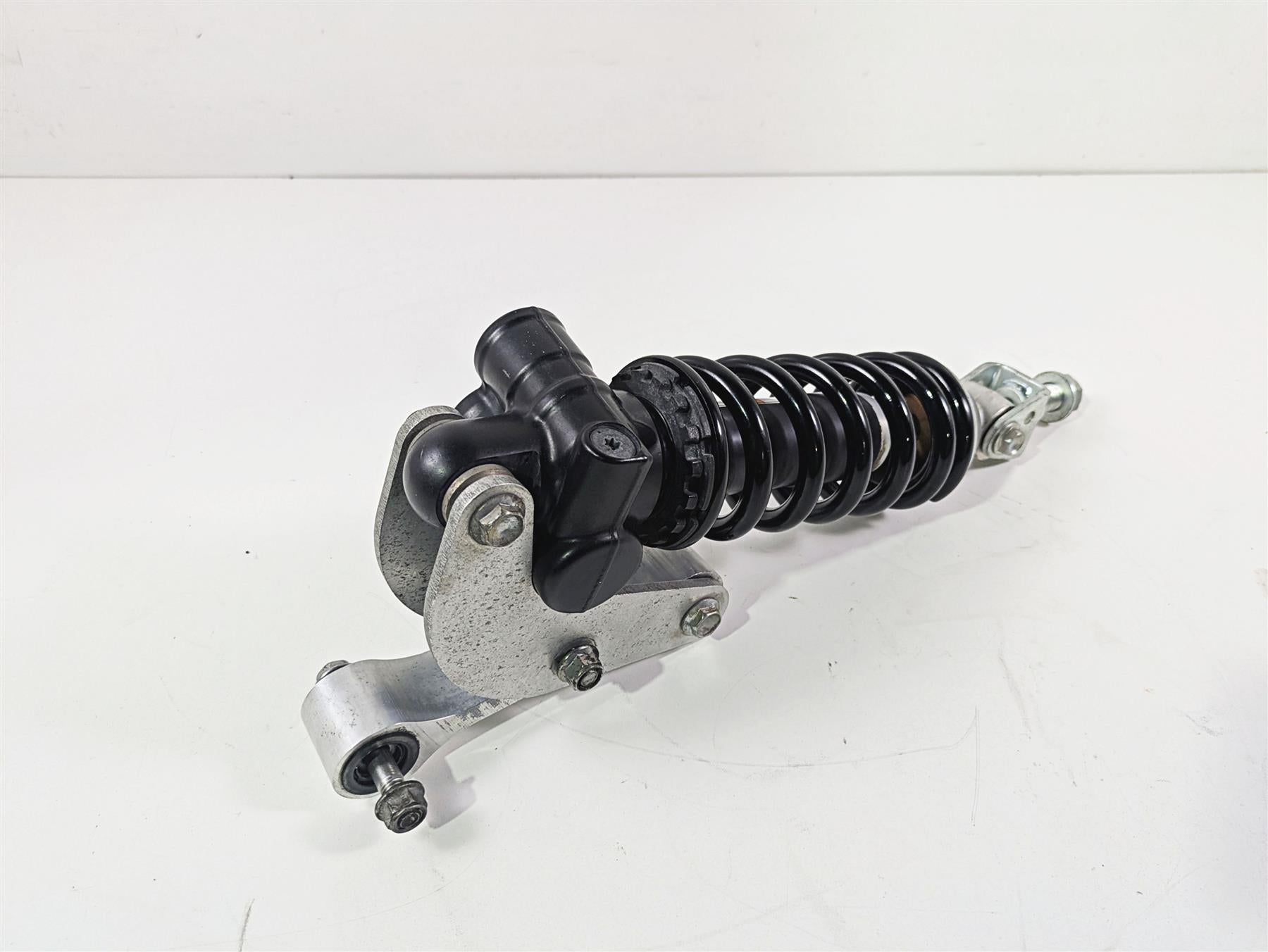2016 Kawasaki ZX10R Ninja Showa Rear Suspension Shock Damper 45014-0515-52J {{ shop.shopifyCountryName }} - Mototech271