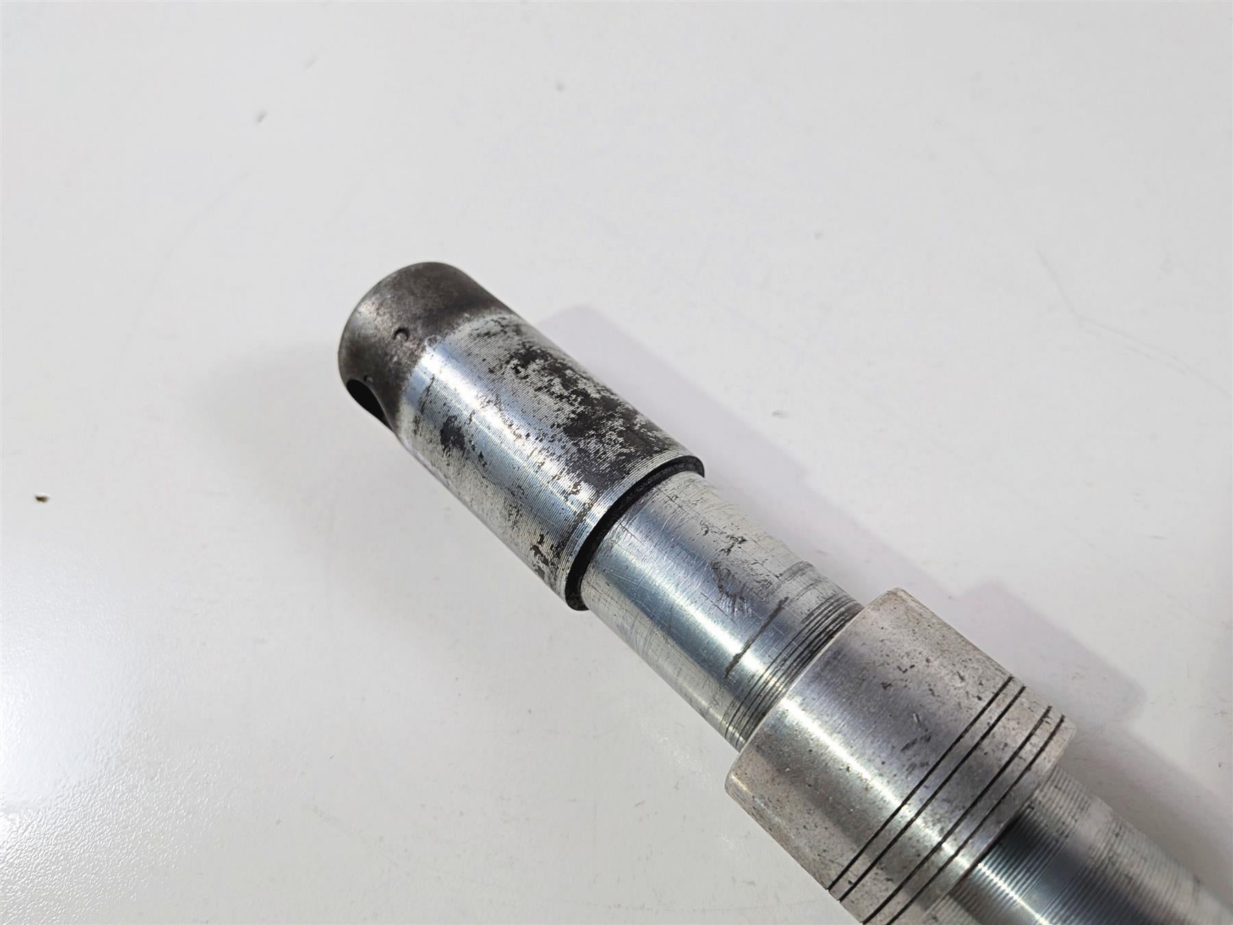 2016 Harley Touring FLHX Street Glide Straight Front Axle Wheel Spindle 41547-07 {{ shop.shopifyCountryName }} - Mototech271