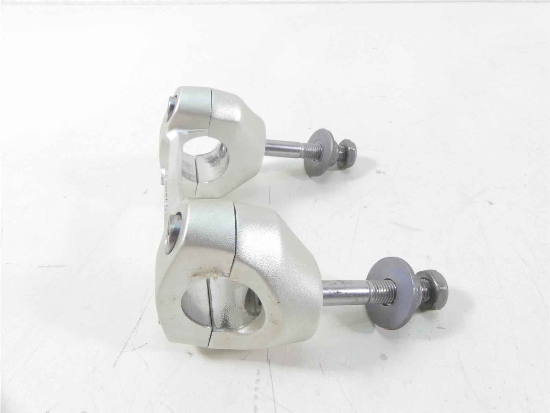 2019 Triumph Street Triple 765R Handlebar Holder Riser Set T2046815 {{ shop.shopifyCountryName }} - Mototech271