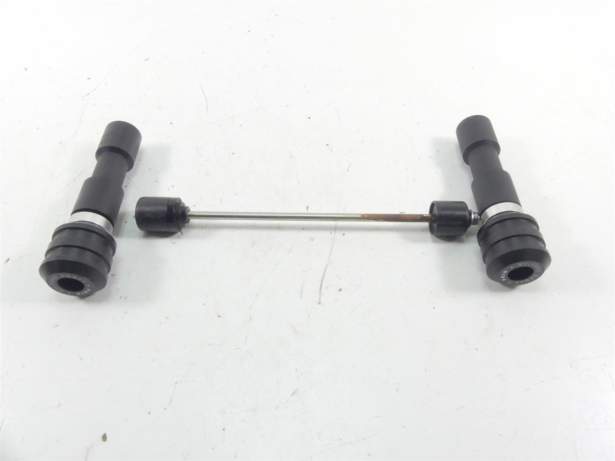 2017 Triumph Thruxton 1200 R Puig Hi-Tech Parts Vintage Frame Slider Set 8588N {{ shop.shopifyCountryName }} - Mototech271