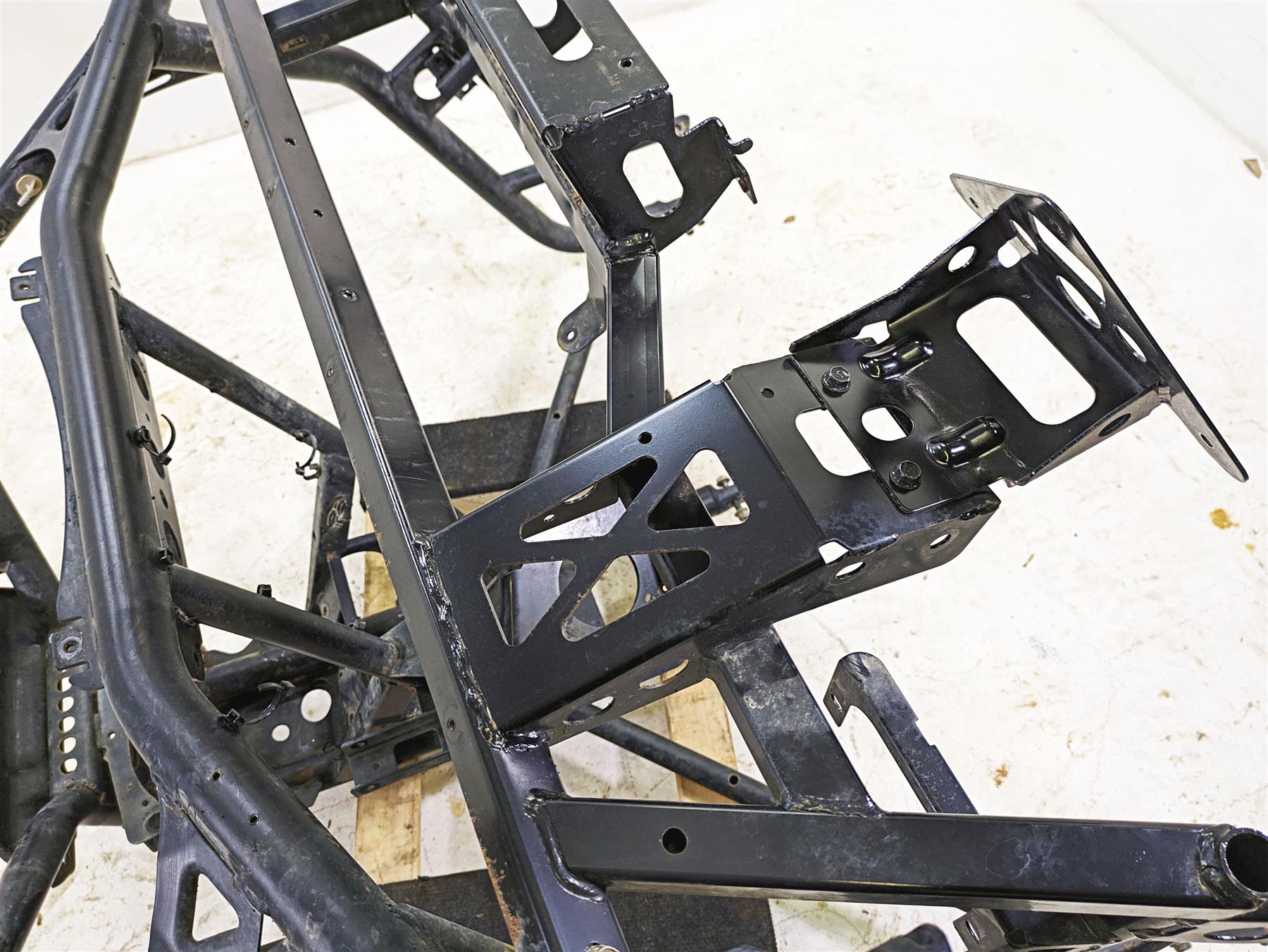2019 Polaris RZR XP 1000 EPS Bent Front Subframe Sub Frame Chassis 1024369 {{ shop.shopifyCountryName }} - Mototech271