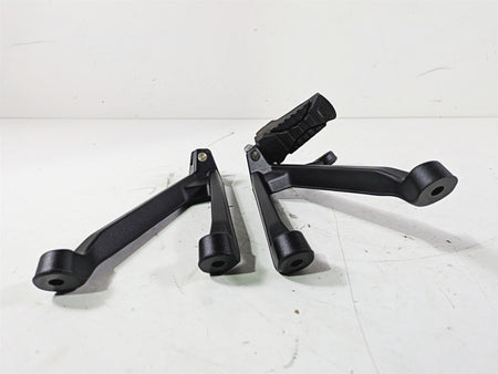 2019 BMW S1000XR K49 Rear Passenger Footpeg Set - Read 46718553845 46718553846 {{ shop.shopifyCountryName }} - Mototech271