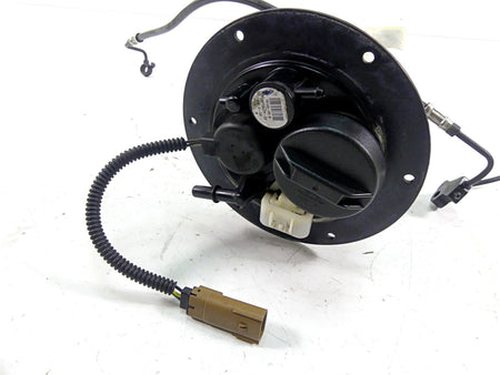 2015 Harley Davidson VRSCDX Night Rod Sp Fuel Gas Petrol Pump - Read 75310-07 {{ shop.shopifyCountryName }} - Mototech271