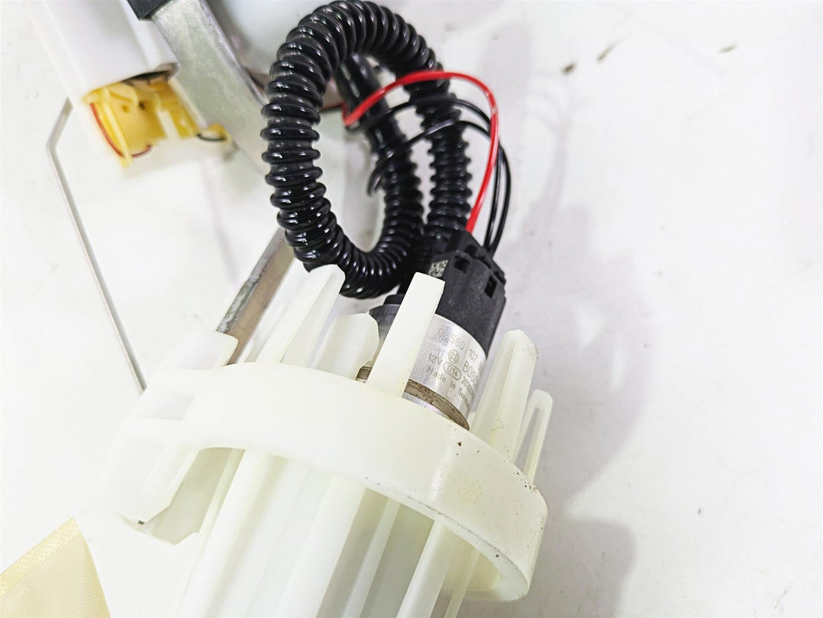 2021 BMW R1250GS K51 Adv Fuel Gas Petrol Pump & Sender READ 16148393577 {{ shop.shopifyCountryName }} - Mototech271
