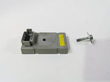 Load image into Gallery viewer, 1998 Harley Touring FLHRCI Road King Tsm Turn Signal Module  68540-96

