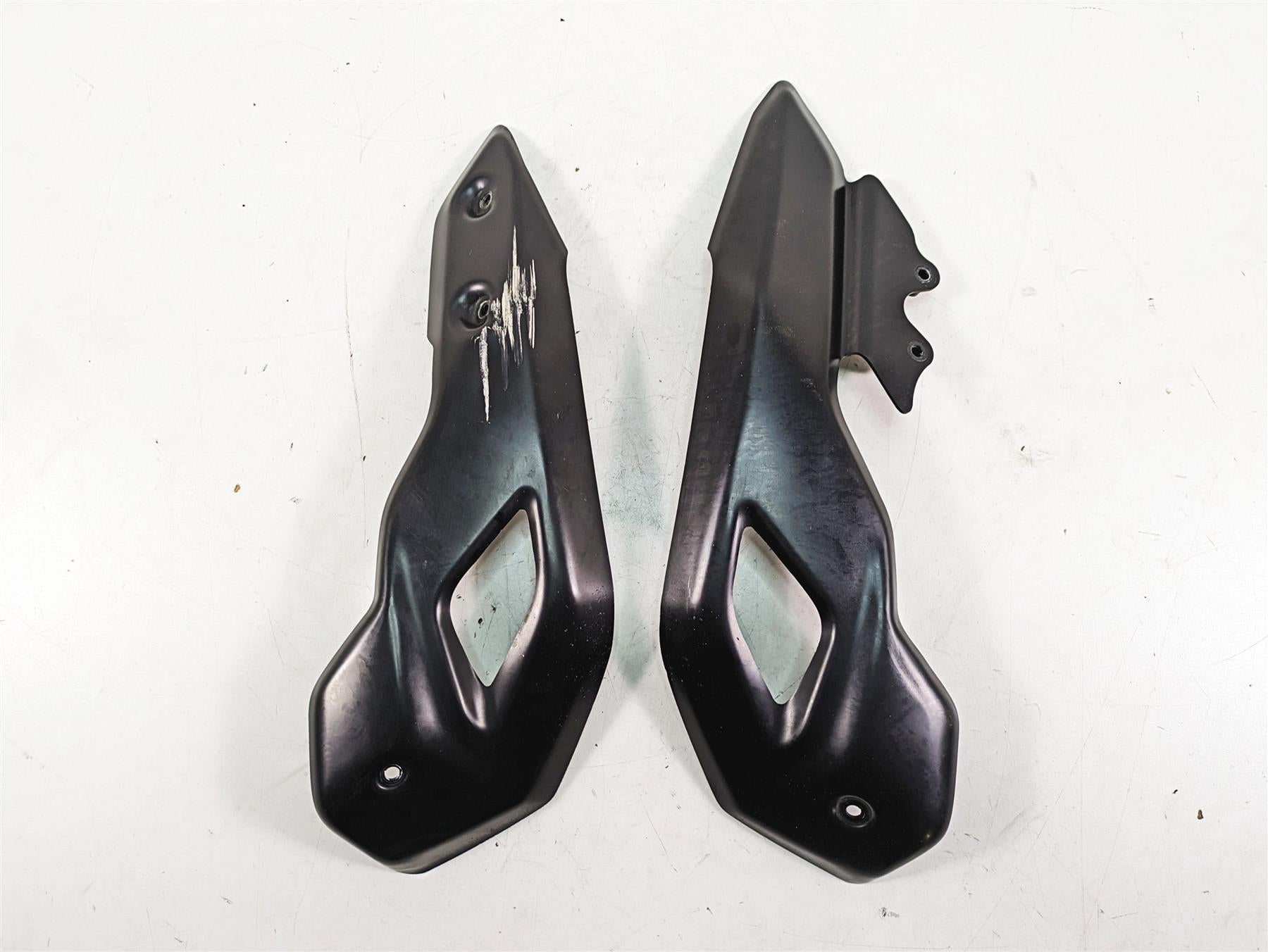 2017 Mv Agusta Dragster 800 Lower Exhaust Cover Fairing Set 80A0B8854 80A0B8853 {{ shop.shopifyCountryName }} - Mototech271